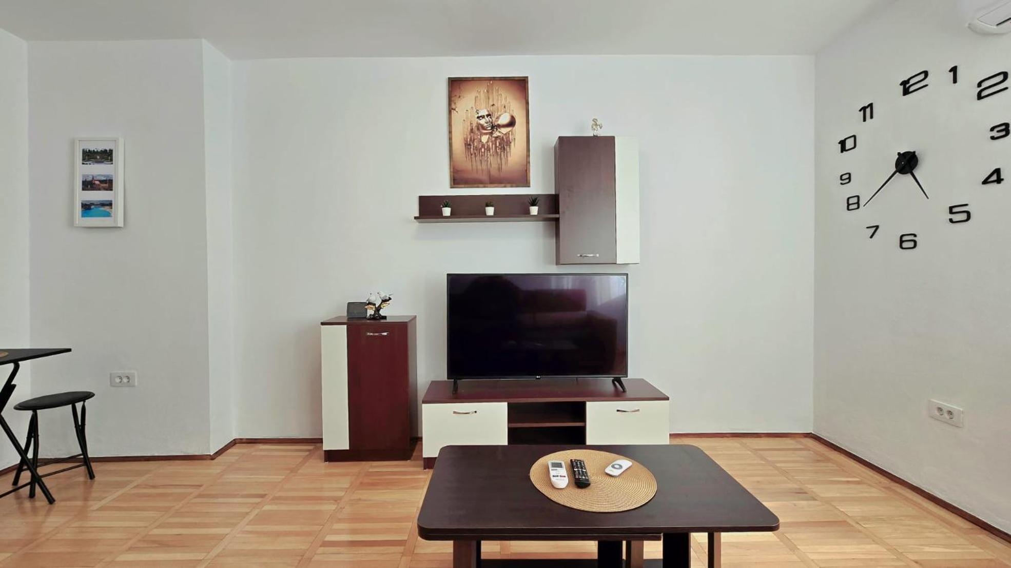 Apartament Confort Hd Hunedoara Buitenkant foto